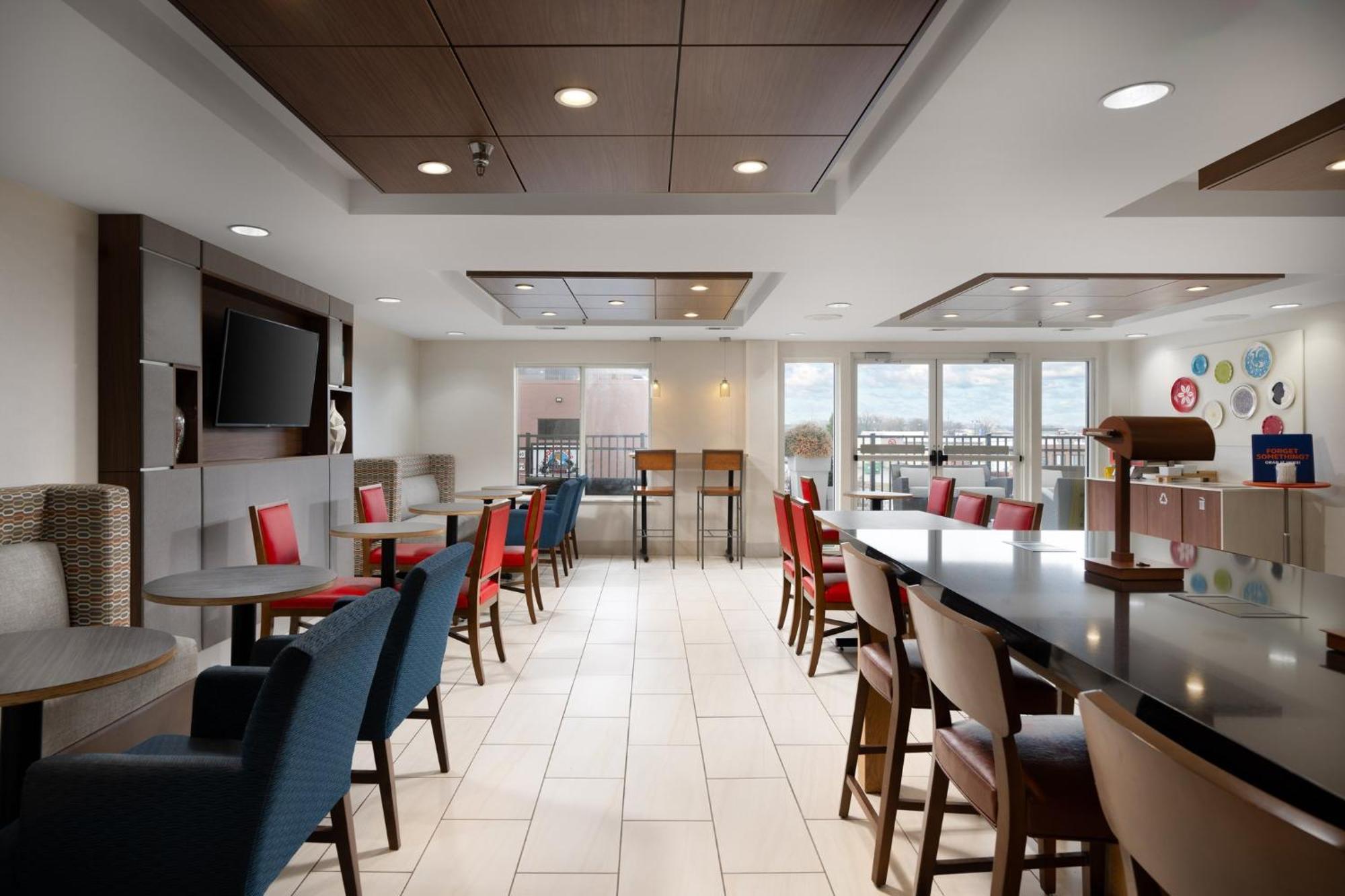 Holiday Inn Express & Suites Chattanooga-Hixson, An Ihg Hotel Buitenkant foto